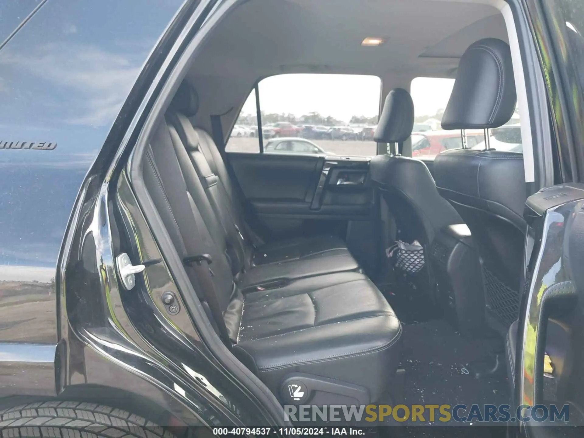 8 Photograph of a damaged car JTEBU5JR8K5731655 TOYOTA 4RUNNER 2019