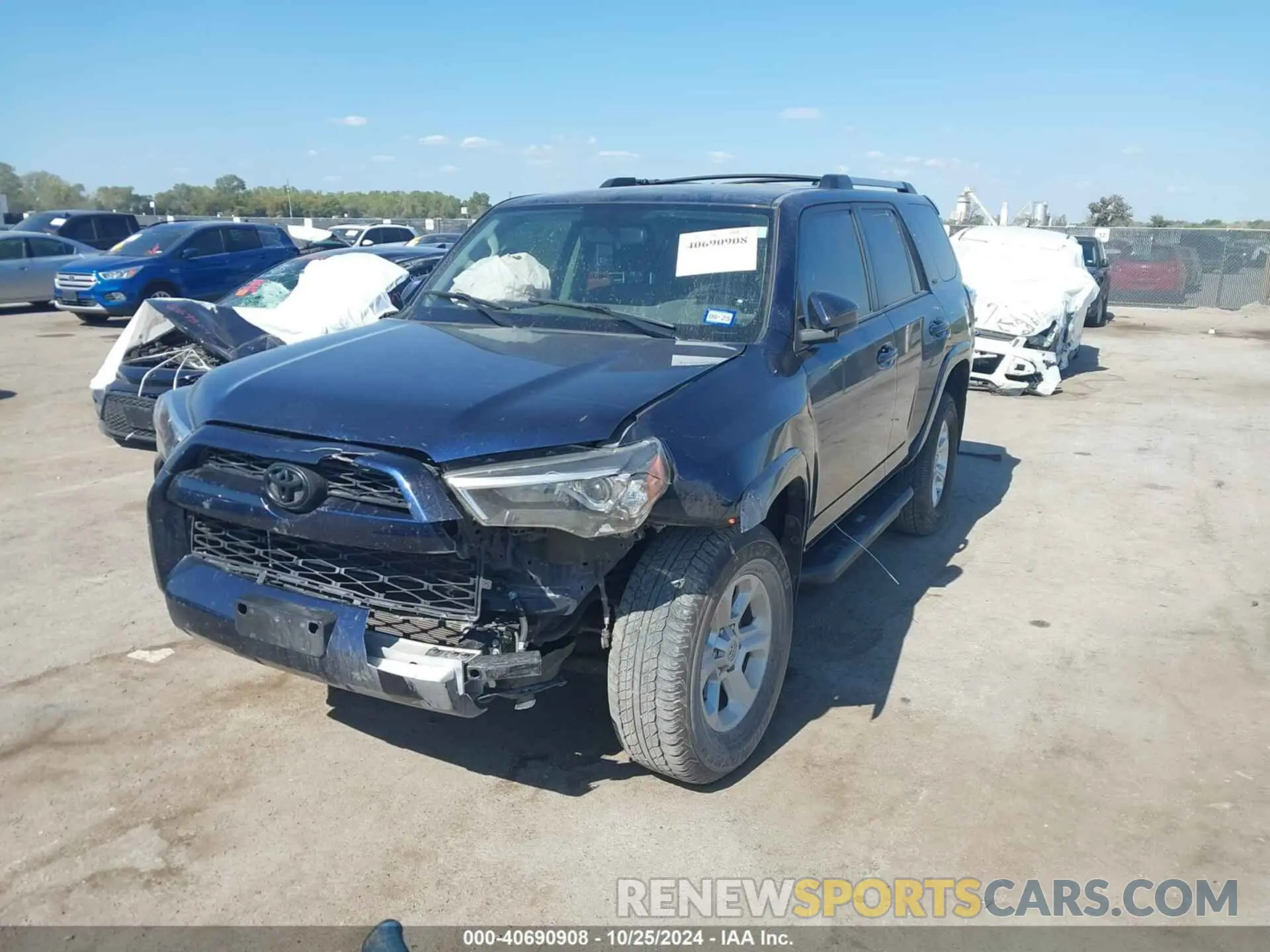 2 Photograph of a damaged car JTEBU5JR8K5732367 TOYOTA 4RUNNER 2019