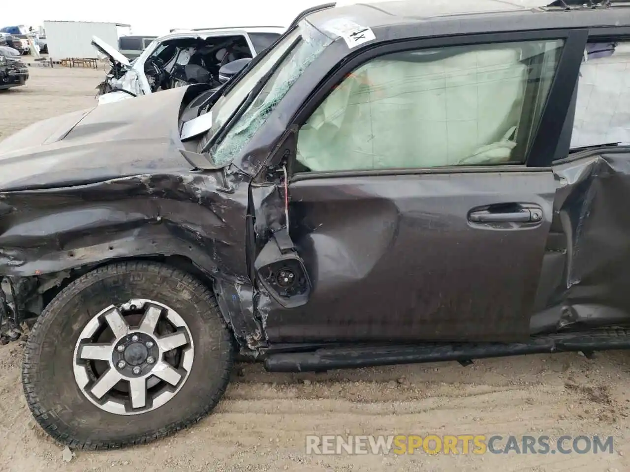 7 Photograph of a damaged car JTEBU5JR9K5611654 TOYOTA 4RUNNER 2019