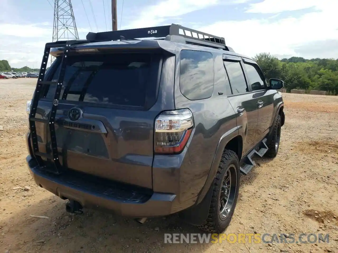 4 Photograph of a damaged car JTEBU5JR9K5622508 TOYOTA 4RUNNER 2019