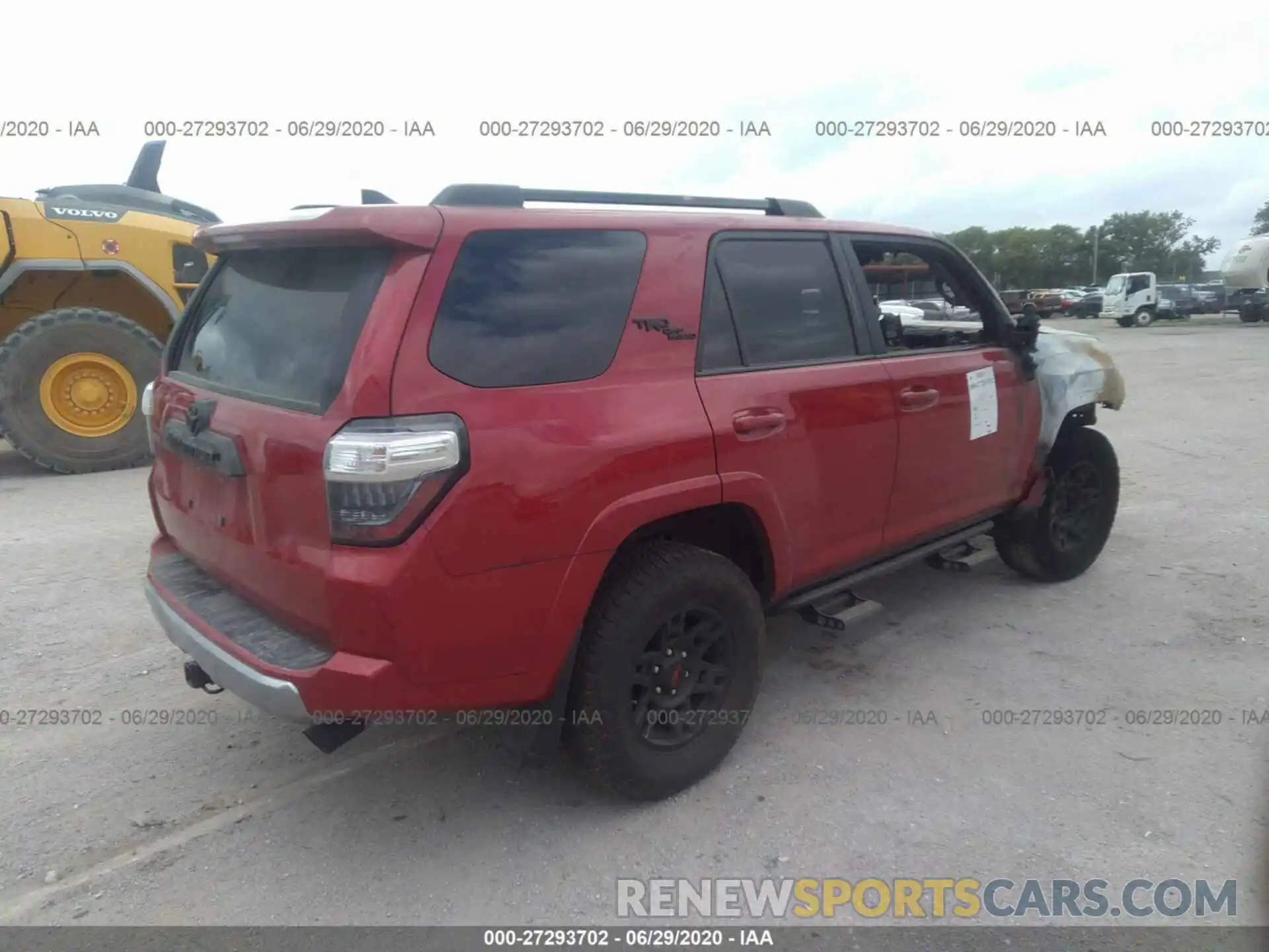 4 Photograph of a damaged car JTEBU5JR9K5629233 TOYOTA 4RUNNER 2019