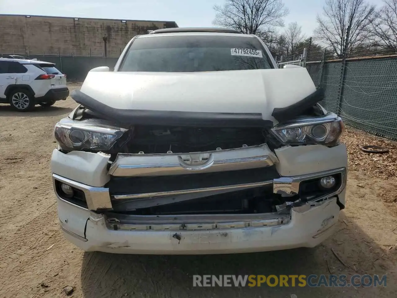 5 Photograph of a damaged car JTEBU5JR9K5631290 TOYOTA 4RUNNER 2019
