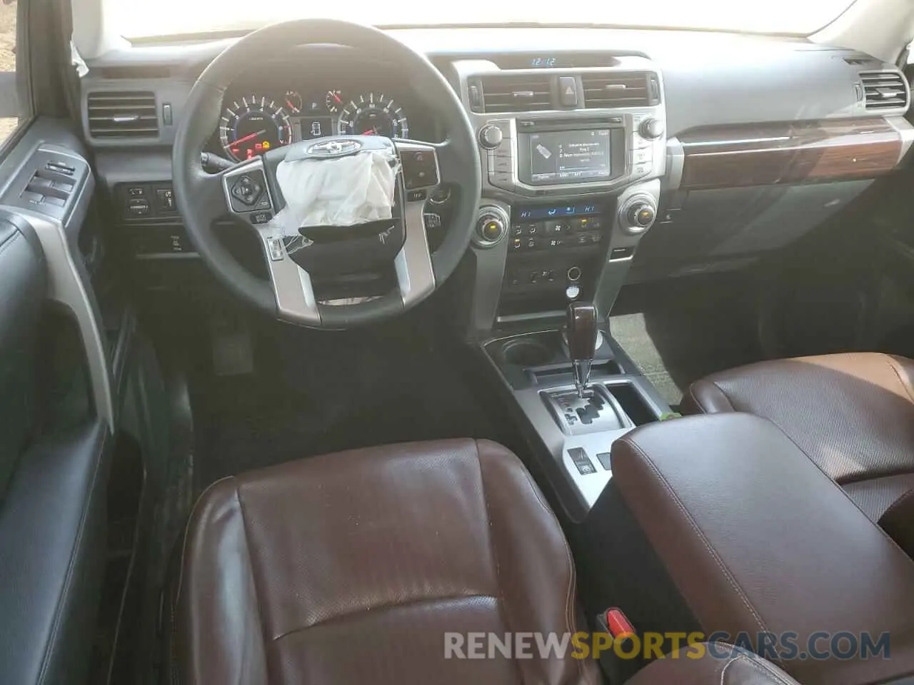 8 Photograph of a damaged car JTEBU5JR9K5631290 TOYOTA 4RUNNER 2019