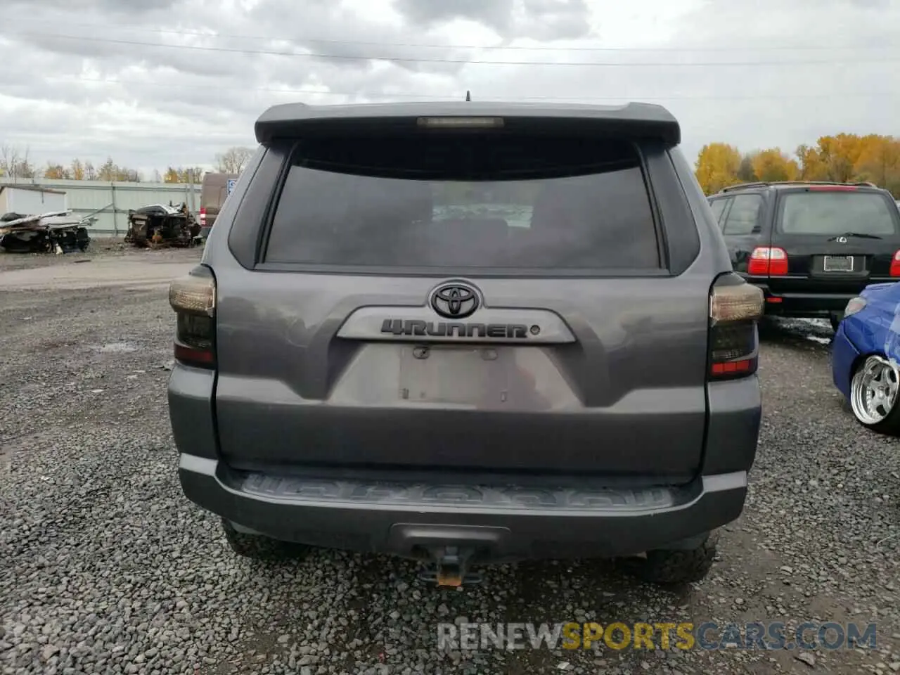 6 Photograph of a damaged car JTEBU5JR9K5632052 TOYOTA 4RUNNER 2019