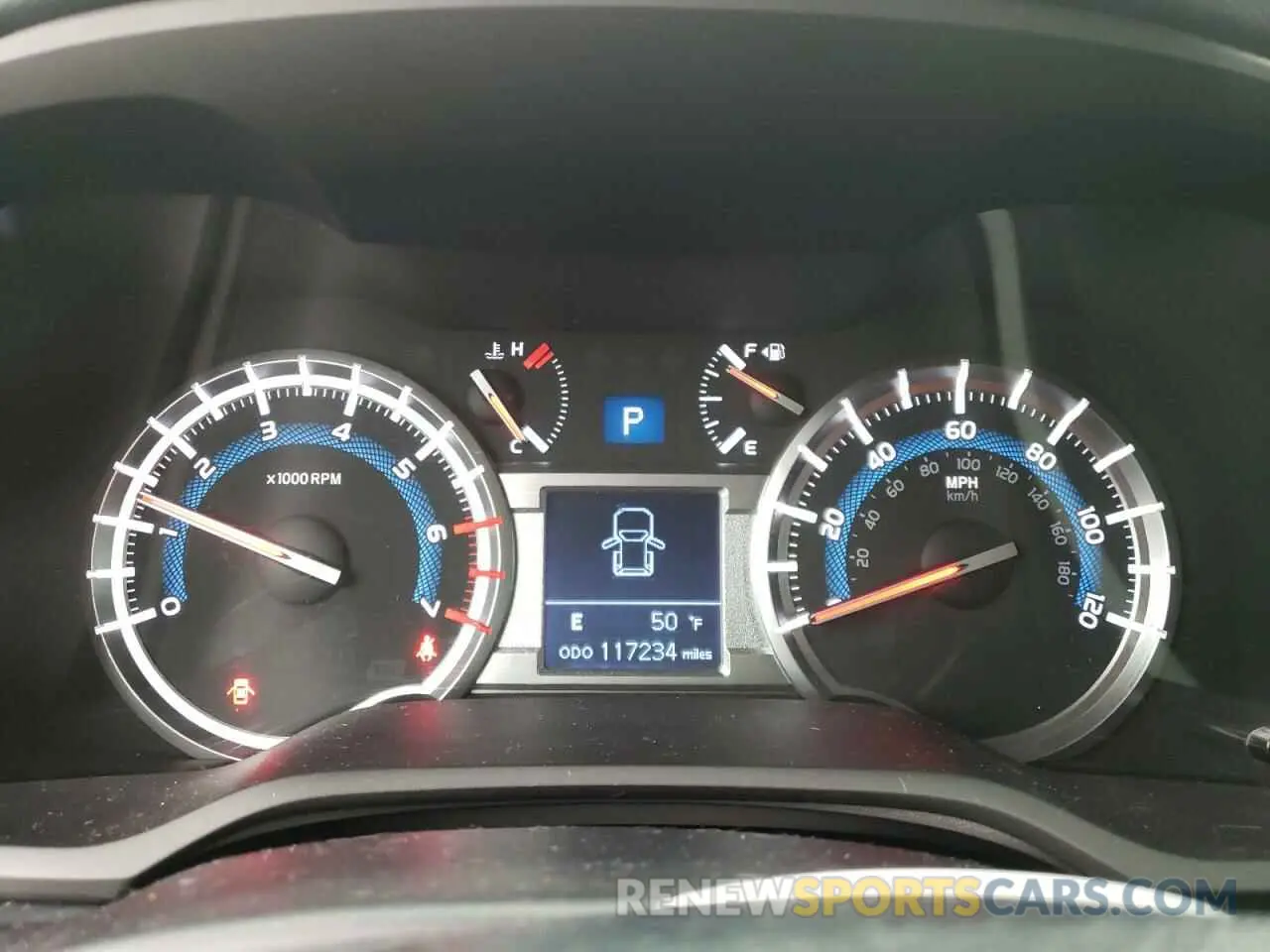 9 Photograph of a damaged car JTEBU5JR9K5632052 TOYOTA 4RUNNER 2019