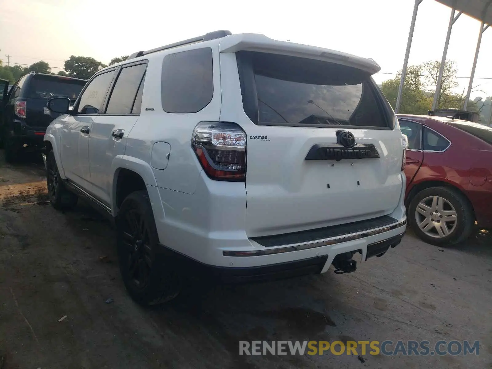 3 Photograph of a damaged car JTEBU5JR9K5632214 TOYOTA 4RUNNER 2019