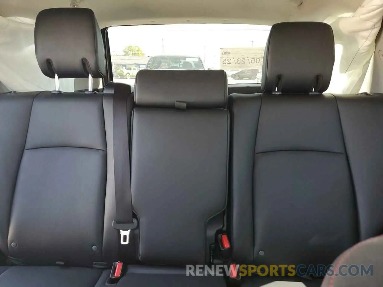 10 Photograph of a damaged car JTEBU5JR9K5634643 TOYOTA 4RUNNER 2019