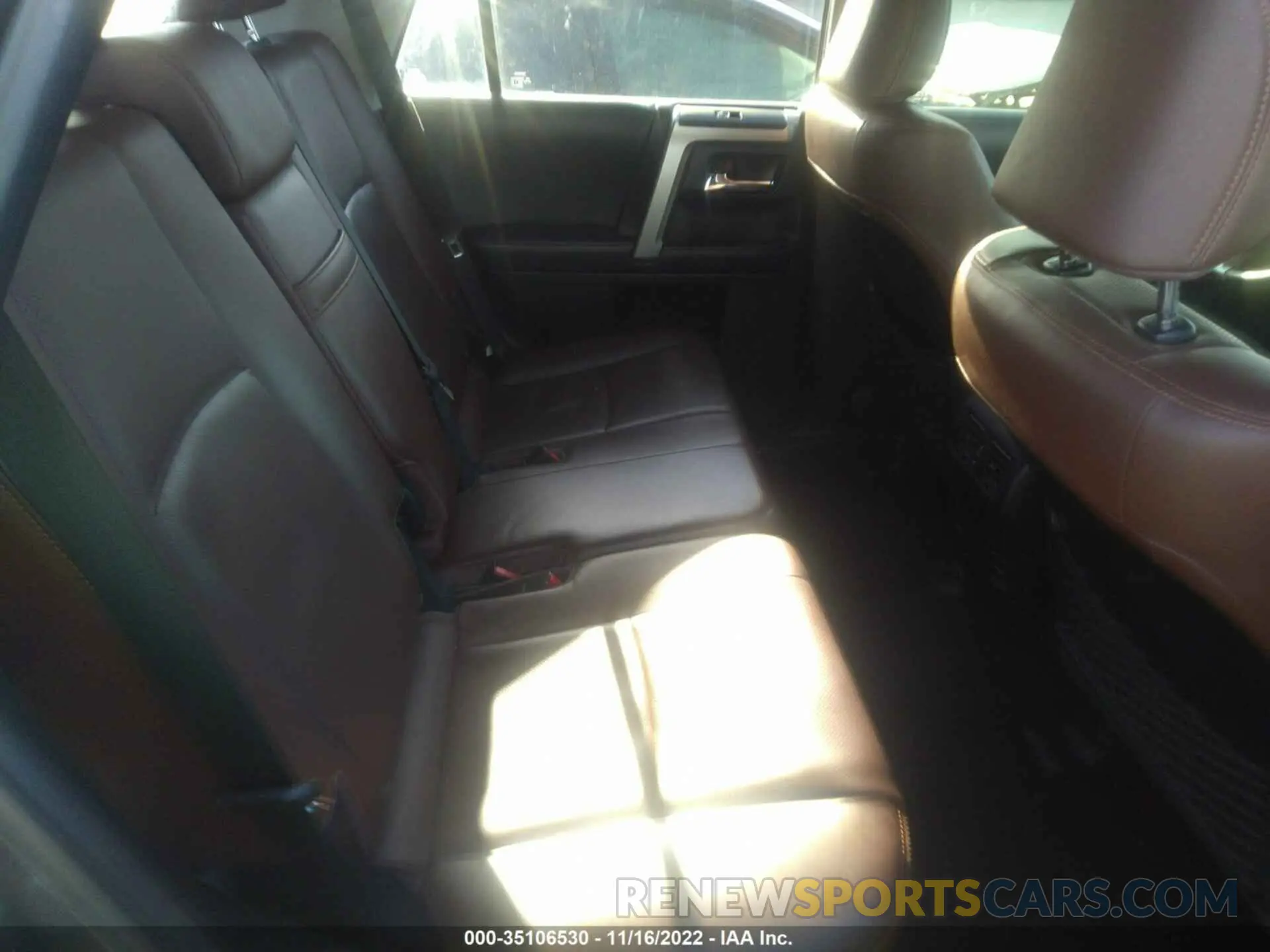 8 Photograph of a damaged car JTEBU5JR9K5640815 TOYOTA 4RUNNER 2019