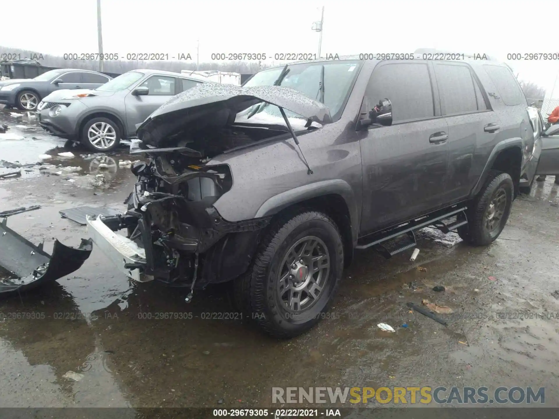 2 Photograph of a damaged car JTEBU5JR9K5643388 TOYOTA 4RUNNER 2019