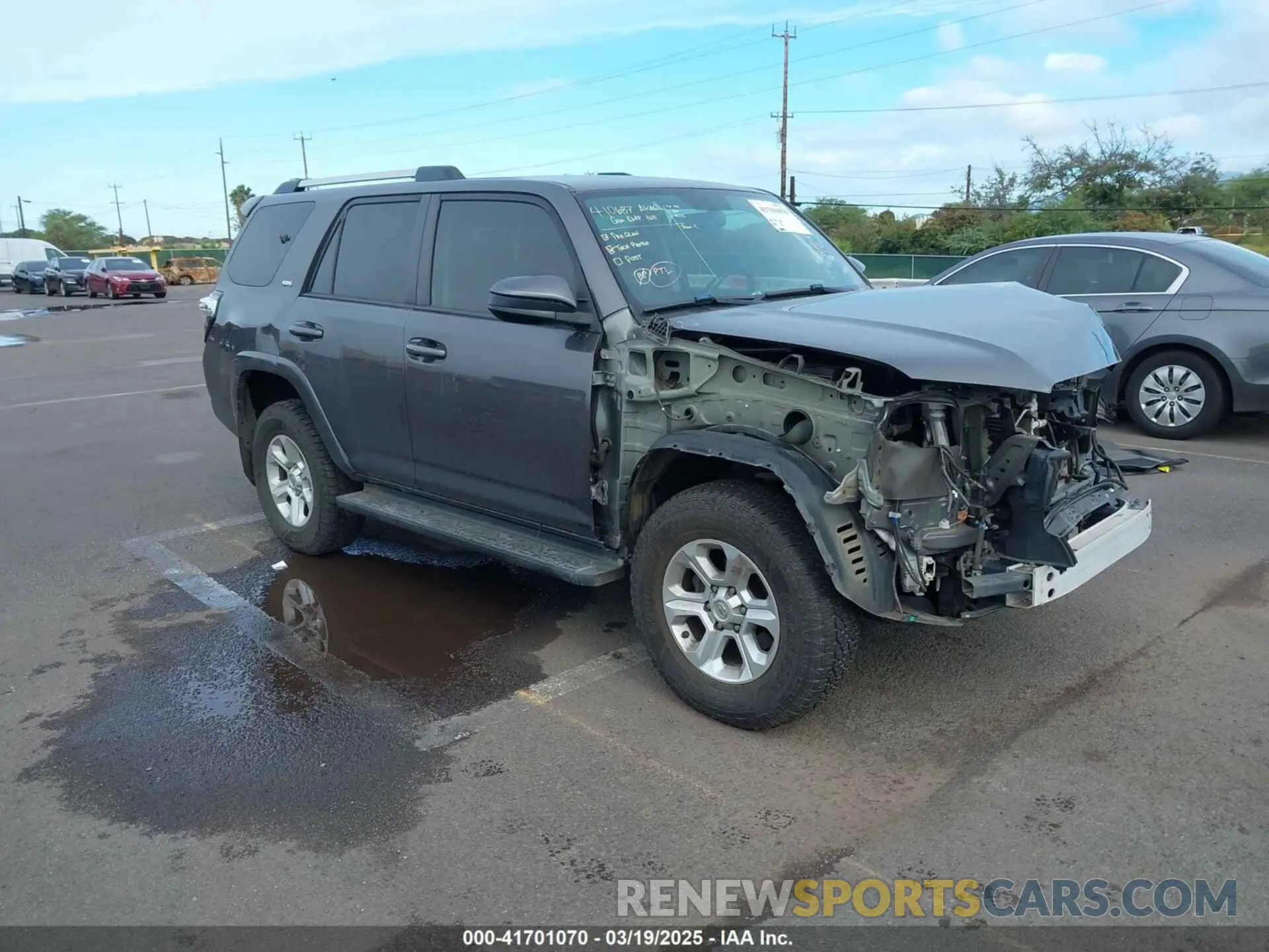 1 Photograph of a damaged car JTEBU5JR9K5660286 TOYOTA 4RUNNER 2019
