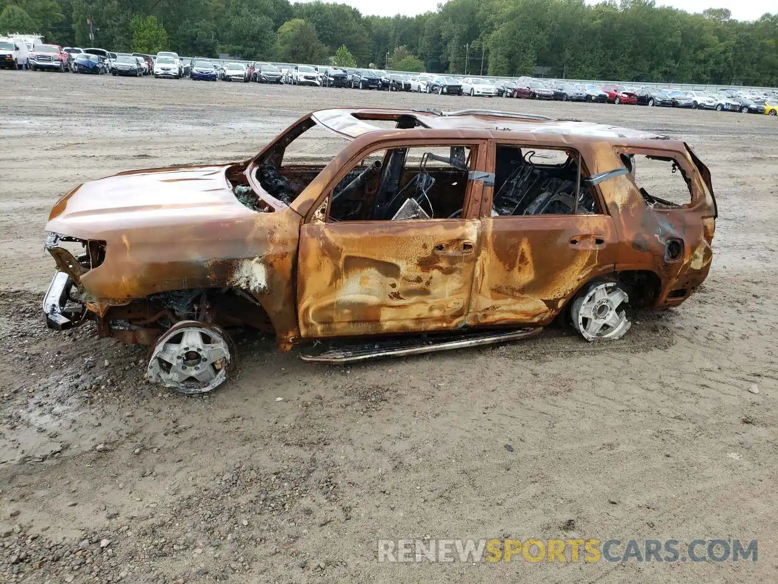 9 Photograph of a damaged car JTEBU5JR9K5673782 TOYOTA 4RUNNER 2019