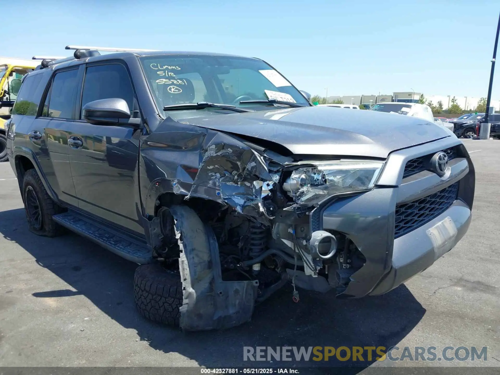 1 Photograph of a damaged car JTEBU5JR9K5685088 TOYOTA 4RUNNER 2019