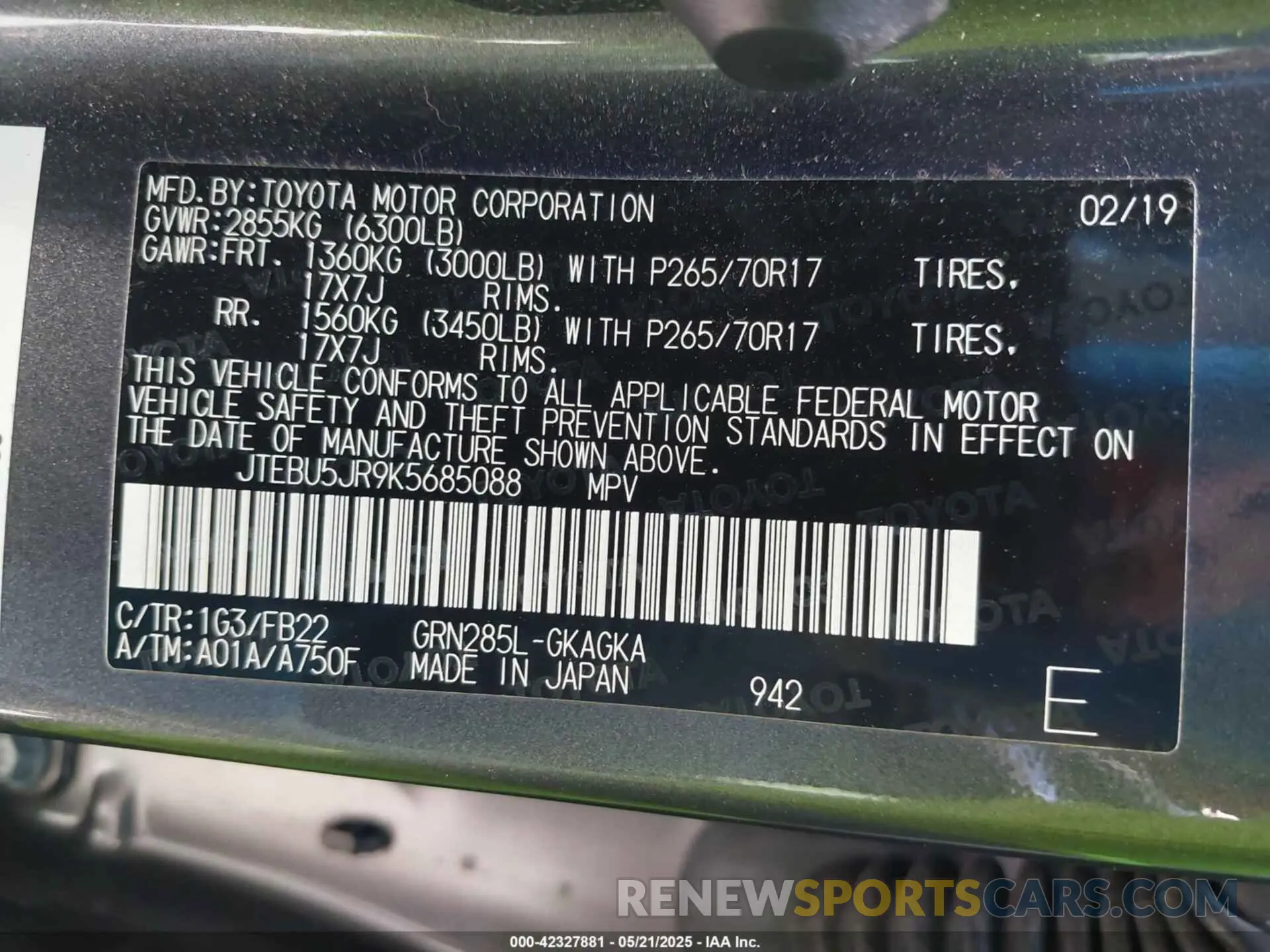 9 Photograph of a damaged car JTEBU5JR9K5685088 TOYOTA 4RUNNER 2019