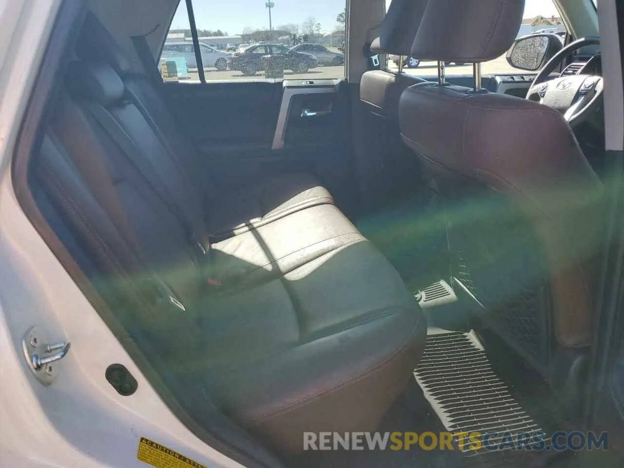 11 Photograph of a damaged car JTEBU5JR9K5699640 TOYOTA 4RUNNER 2019