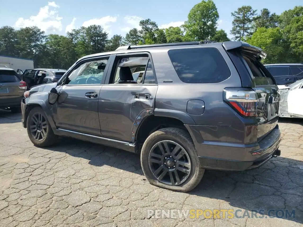 2 Photograph of a damaged car JTEBU5JR9K5702004 TOYOTA 4RUNNER 2019