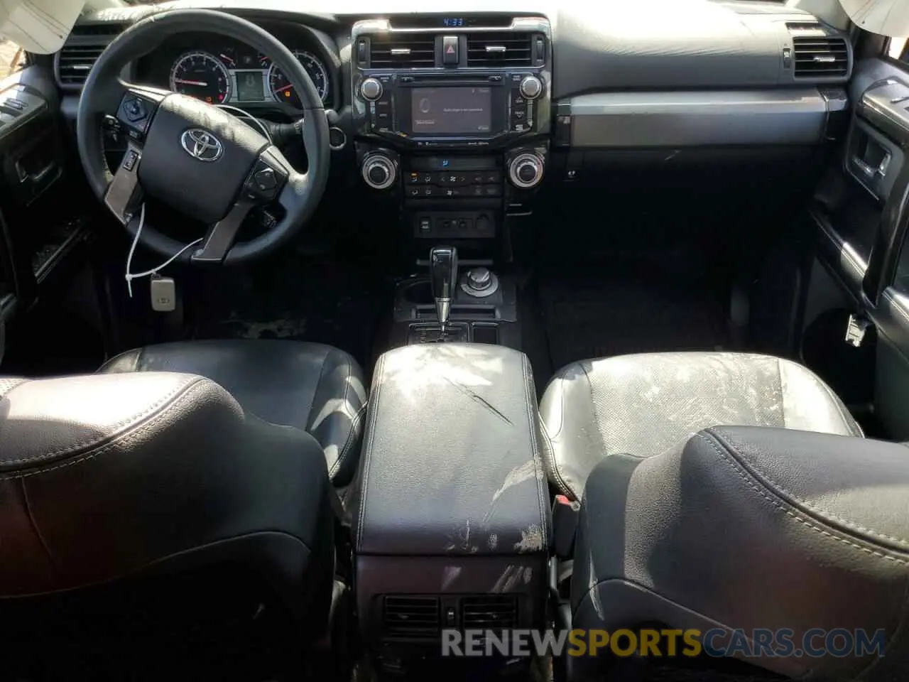 8 Photograph of a damaged car JTEBU5JR9K5702004 TOYOTA 4RUNNER 2019