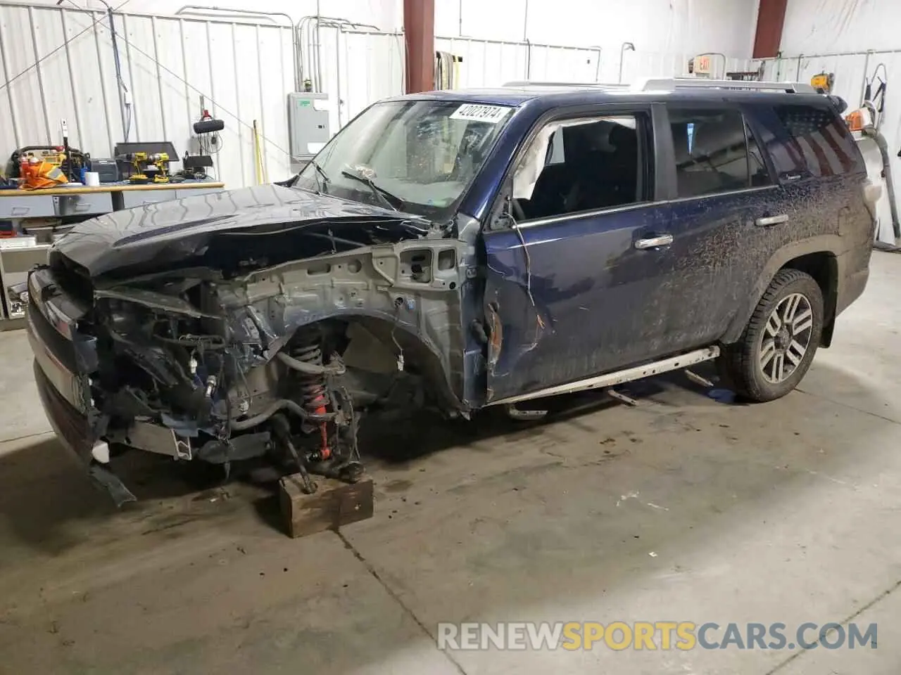 1 Photograph of a damaged car JTEBU5JR9K5712466 TOYOTA 4RUNNER 2019