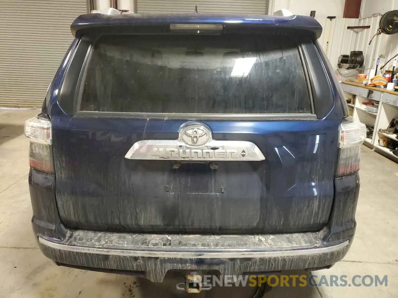 6 Photograph of a damaged car JTEBU5JR9K5712466 TOYOTA 4RUNNER 2019