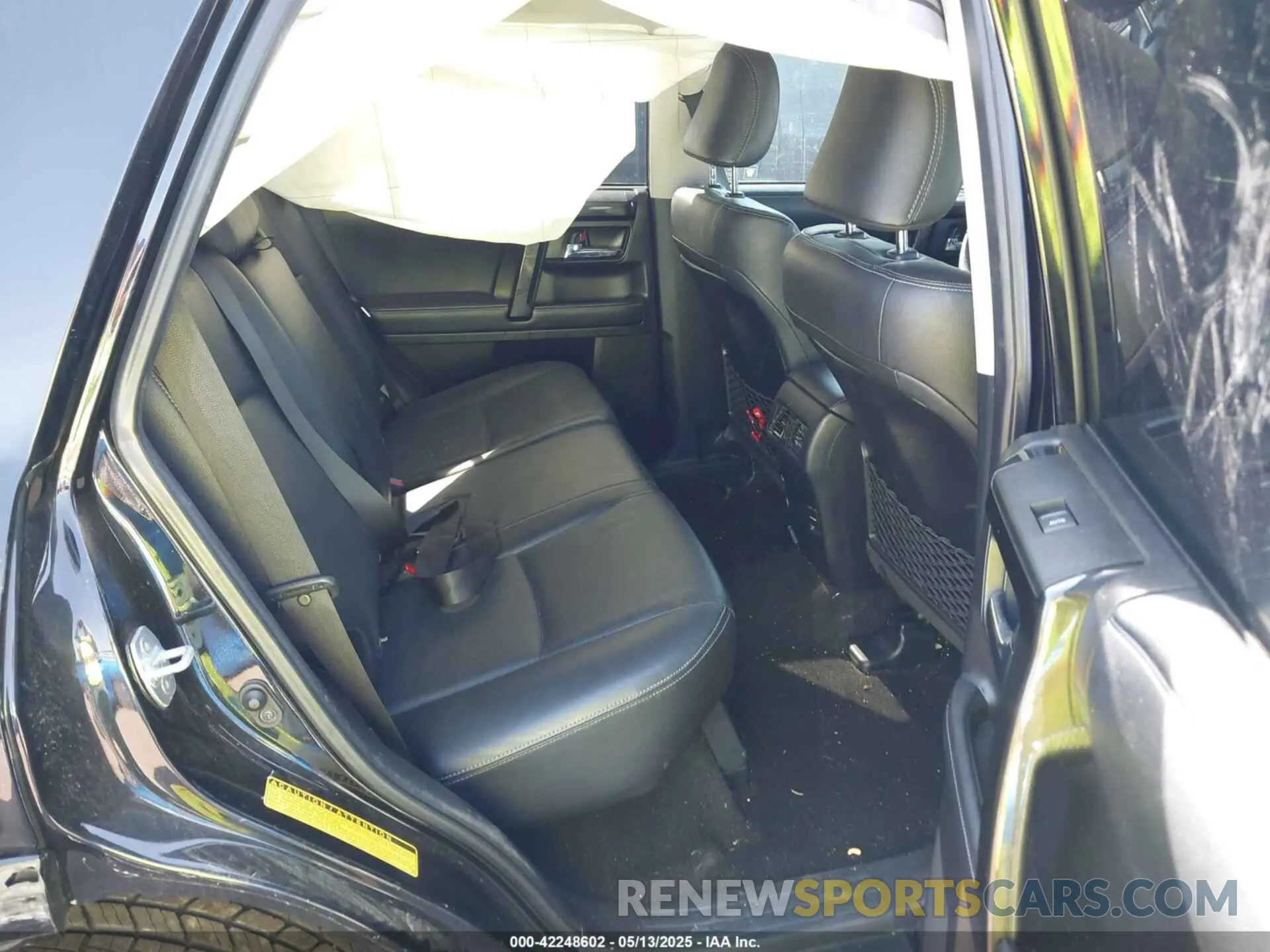 8 Photograph of a damaged car JTEBU5JR9K5714251 TOYOTA 4RUNNER 2019