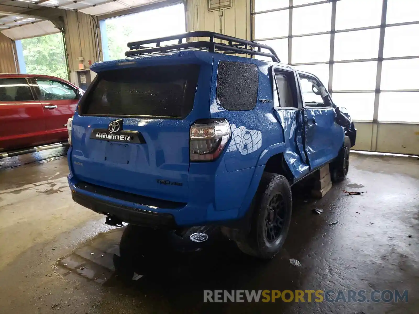 4 Photograph of a damaged car JTEBU5JR9K5721524 TOYOTA 4RUNNER 2019