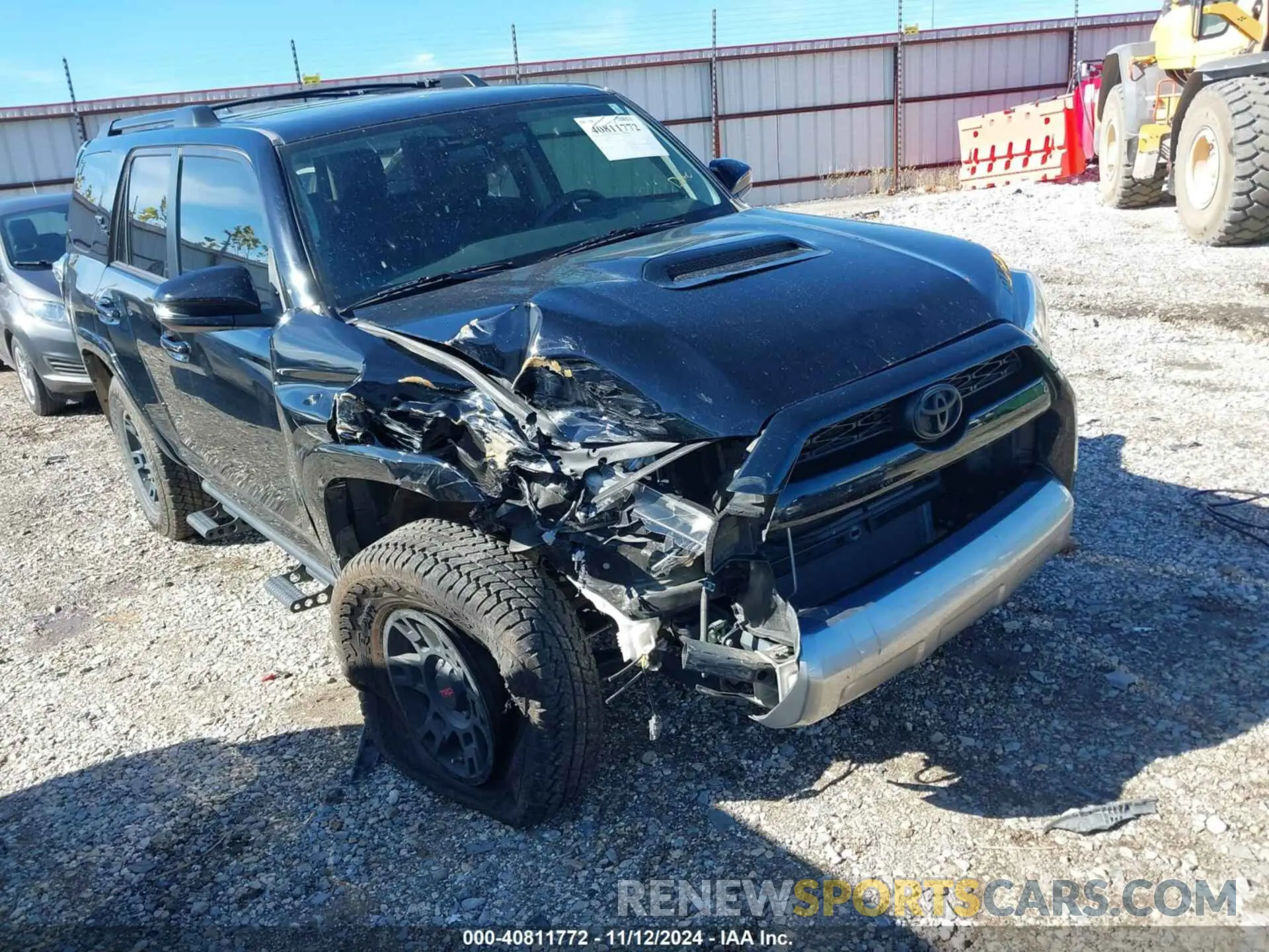 1 Photograph of a damaged car JTEBU5JR9K5723872 TOYOTA 4RUNNER 2019