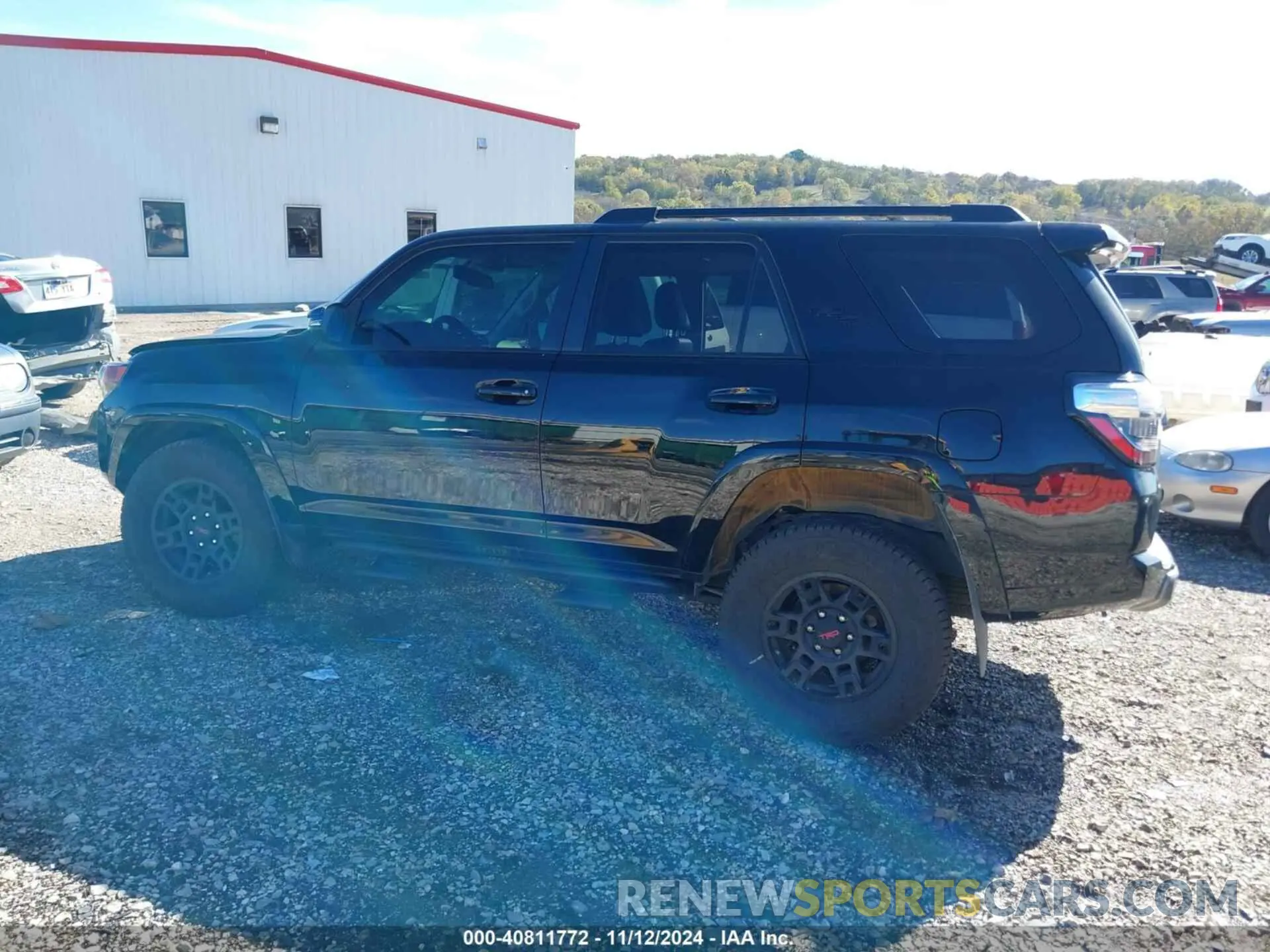 14 Photograph of a damaged car JTEBU5JR9K5723872 TOYOTA 4RUNNER 2019