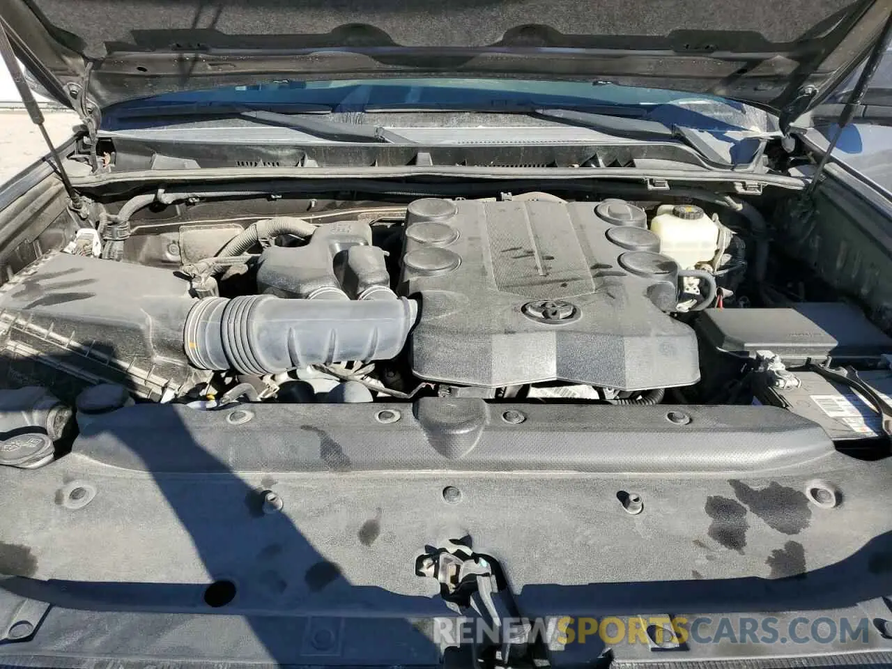 13 Photograph of a damaged car JTEBU5JR9K5729705 TOYOTA 4RUNNER 2019