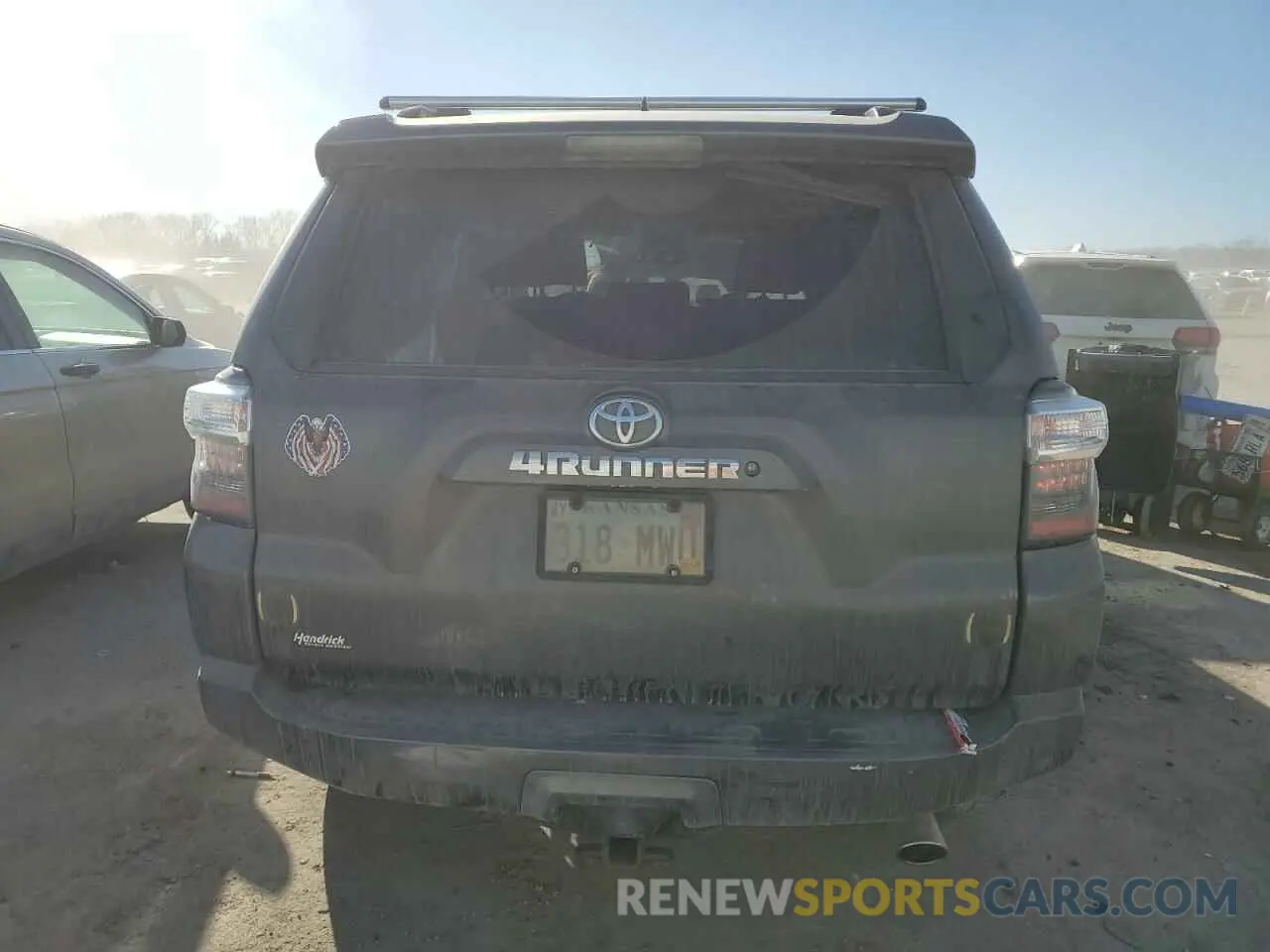 6 Photograph of a damaged car JTEBU5JR9K5729705 TOYOTA 4RUNNER 2019