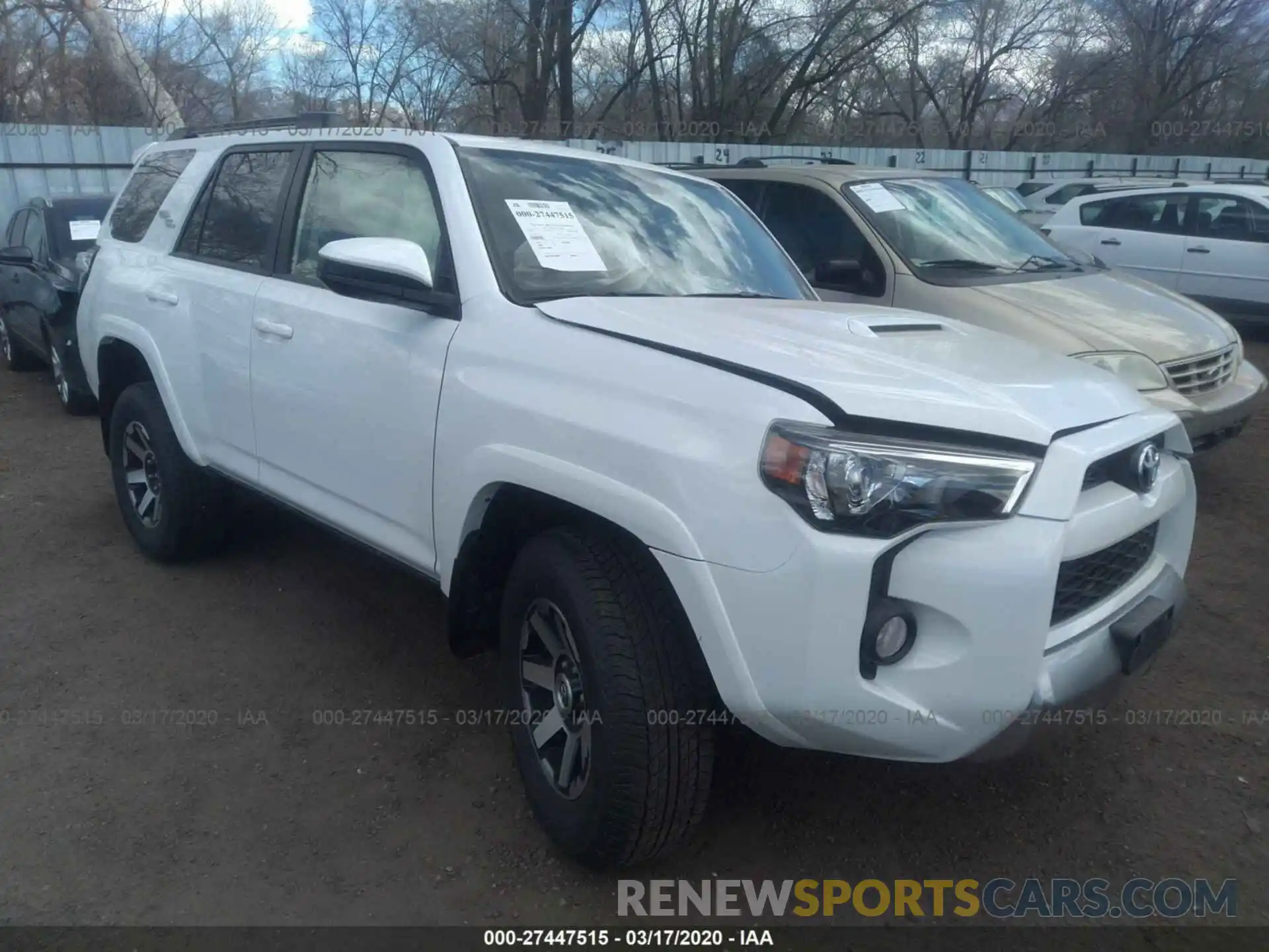 1 Photograph of a damaged car JTEBU5JR9K5732345 TOYOTA 4RUNNER 2019