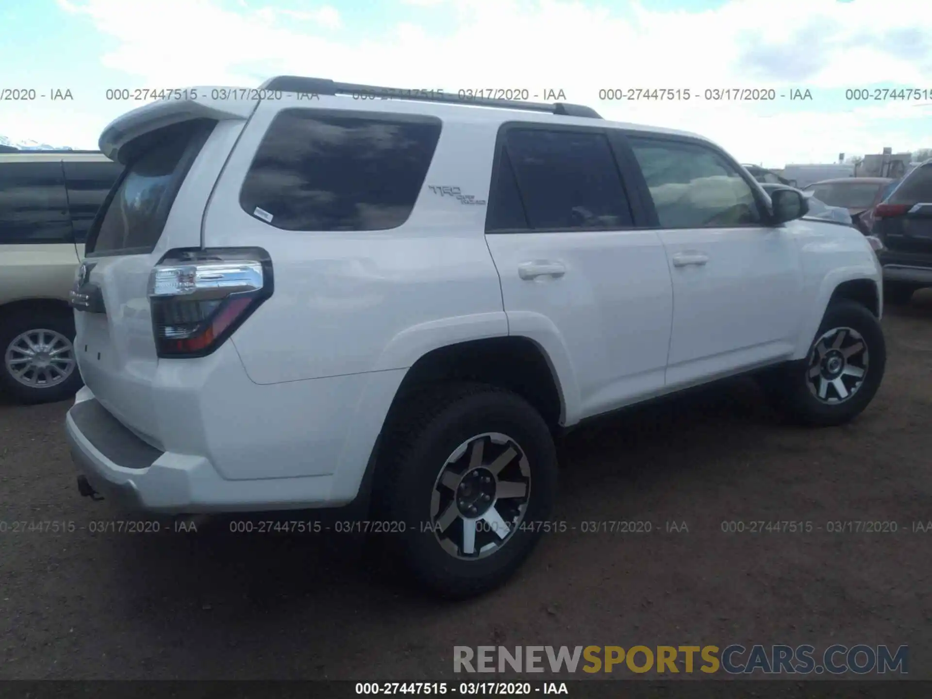 4 Photograph of a damaged car JTEBU5JR9K5732345 TOYOTA 4RUNNER 2019