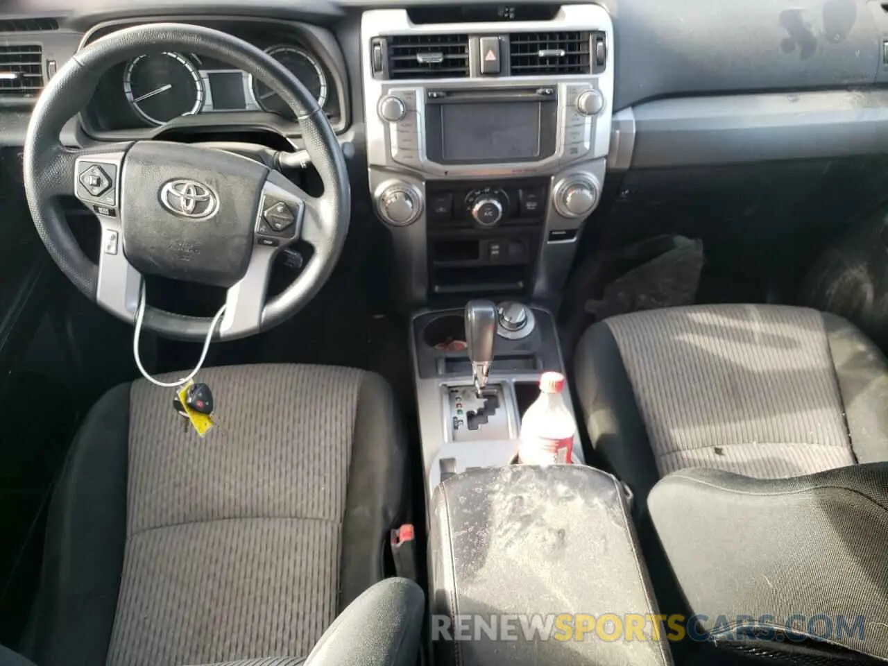 8 Photograph of a damaged car JTEBU5JRXK5613395 TOYOTA 4RUNNER 2019