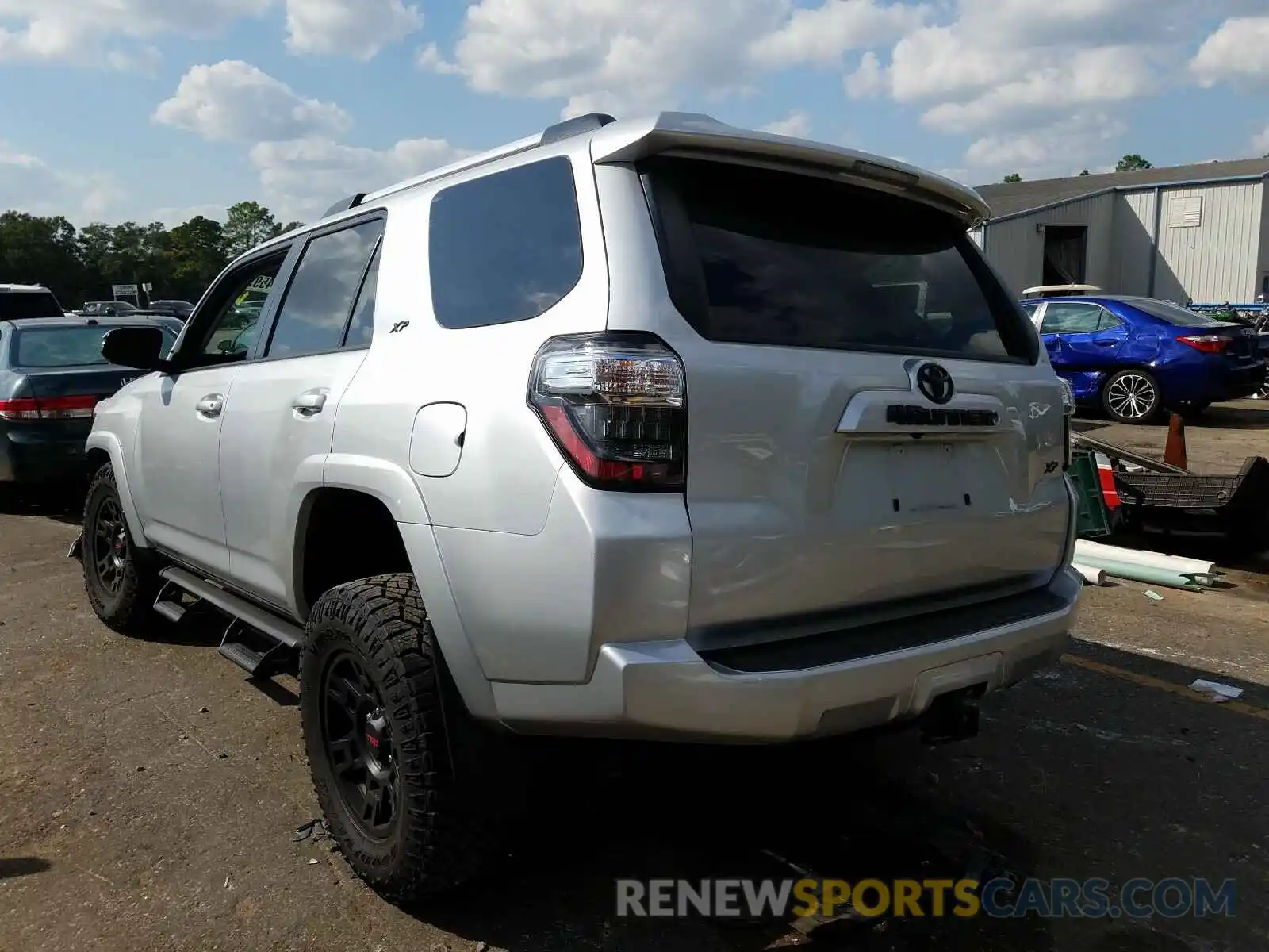 3 Photograph of a damaged car JTEBU5JRXK5640841 TOYOTA 4RUNNER 2019