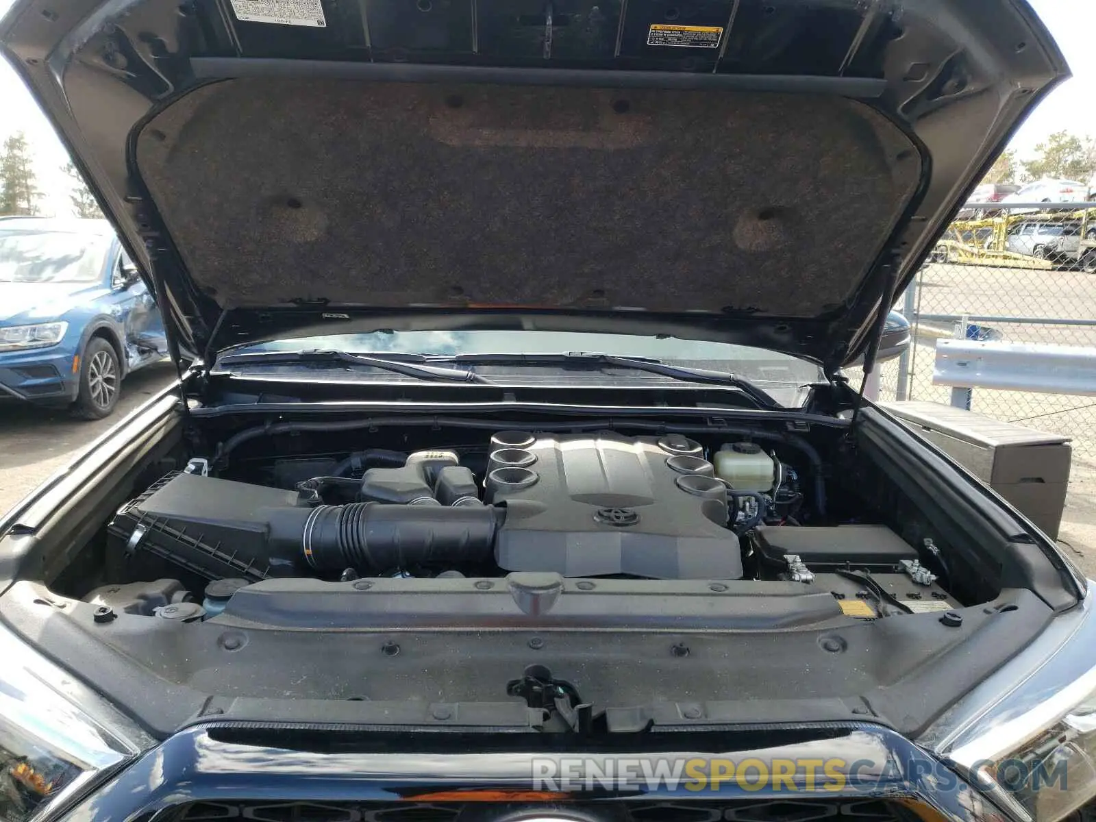 7 Photograph of a damaged car JTEBU5JRXK5642668 TOYOTA 4RUNNER 2019