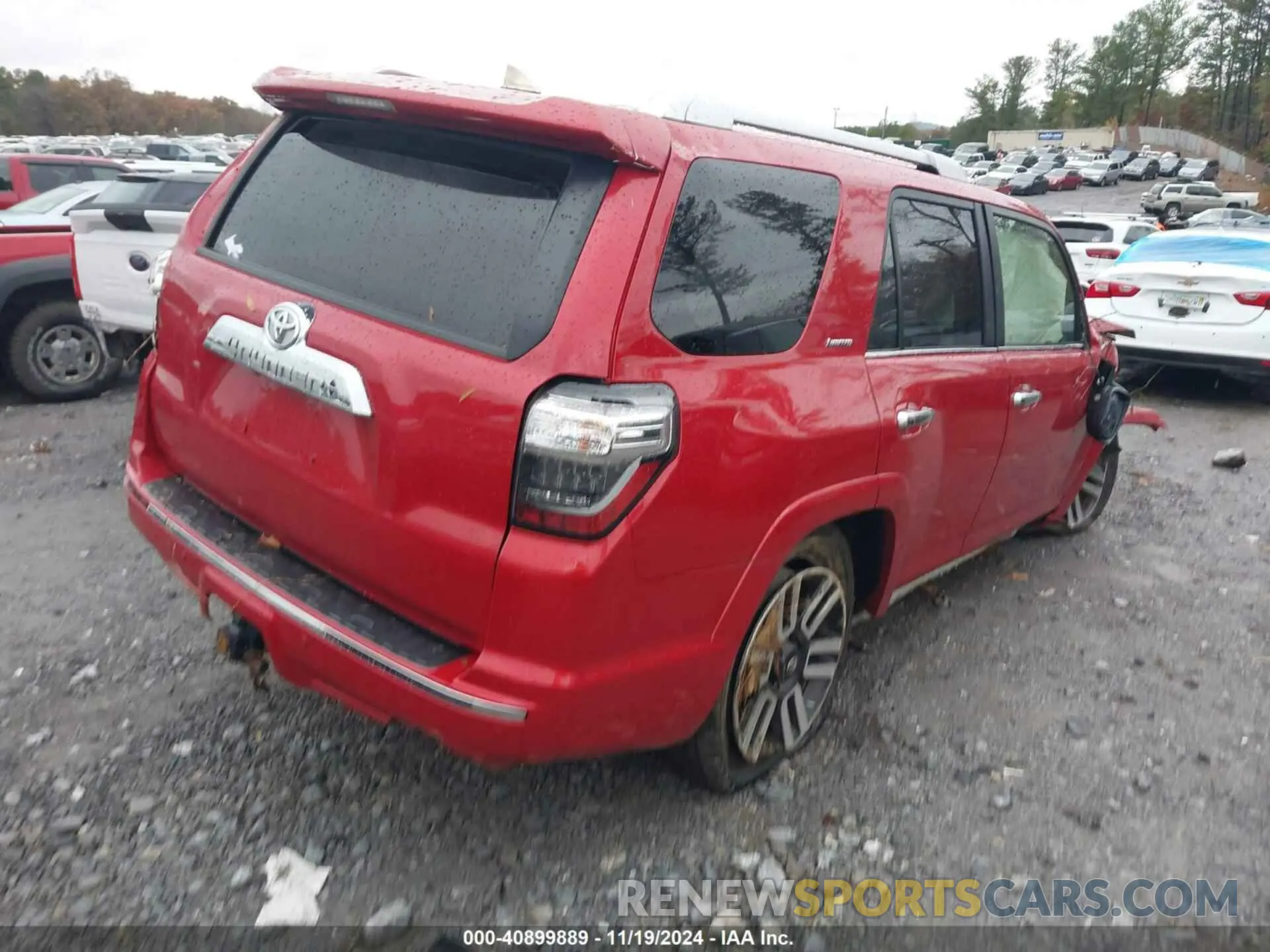 4 Photograph of a damaged car JTEBU5JRXK5653668 TOYOTA 4RUNNER 2019