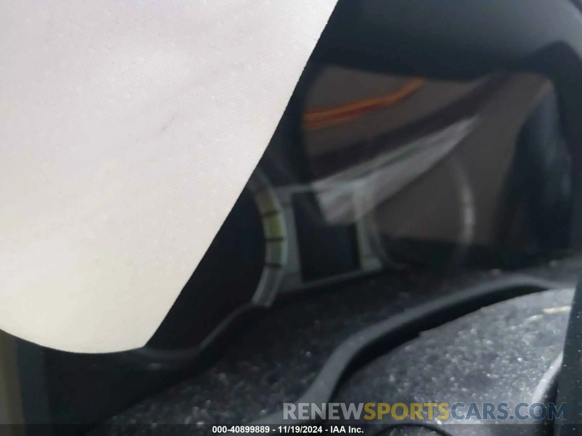 7 Photograph of a damaged car JTEBU5JRXK5653668 TOYOTA 4RUNNER 2019