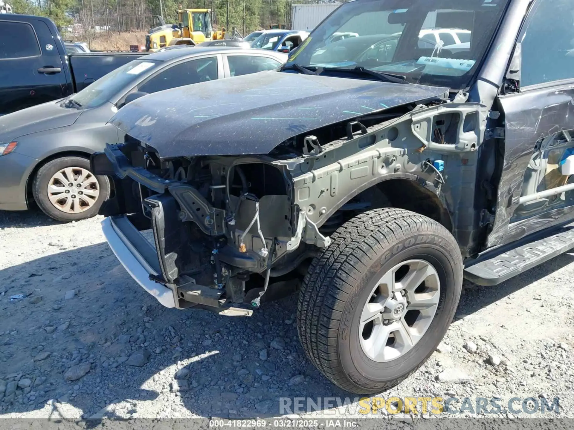 6 Photograph of a damaged car JTEBU5JRXK5664489 TOYOTA 4RUNNER 2019