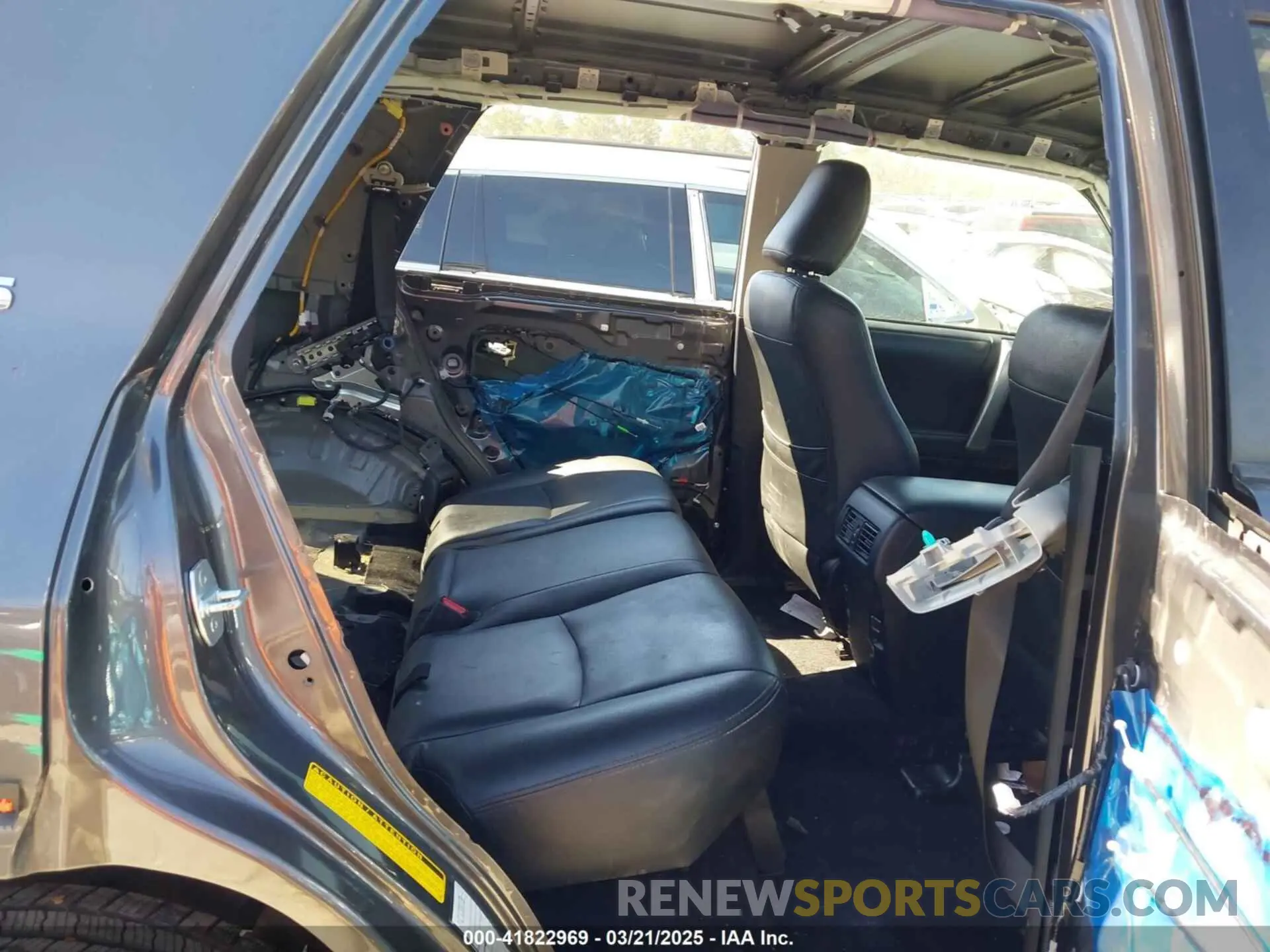 8 Photograph of a damaged car JTEBU5JRXK5664489 TOYOTA 4RUNNER 2019
