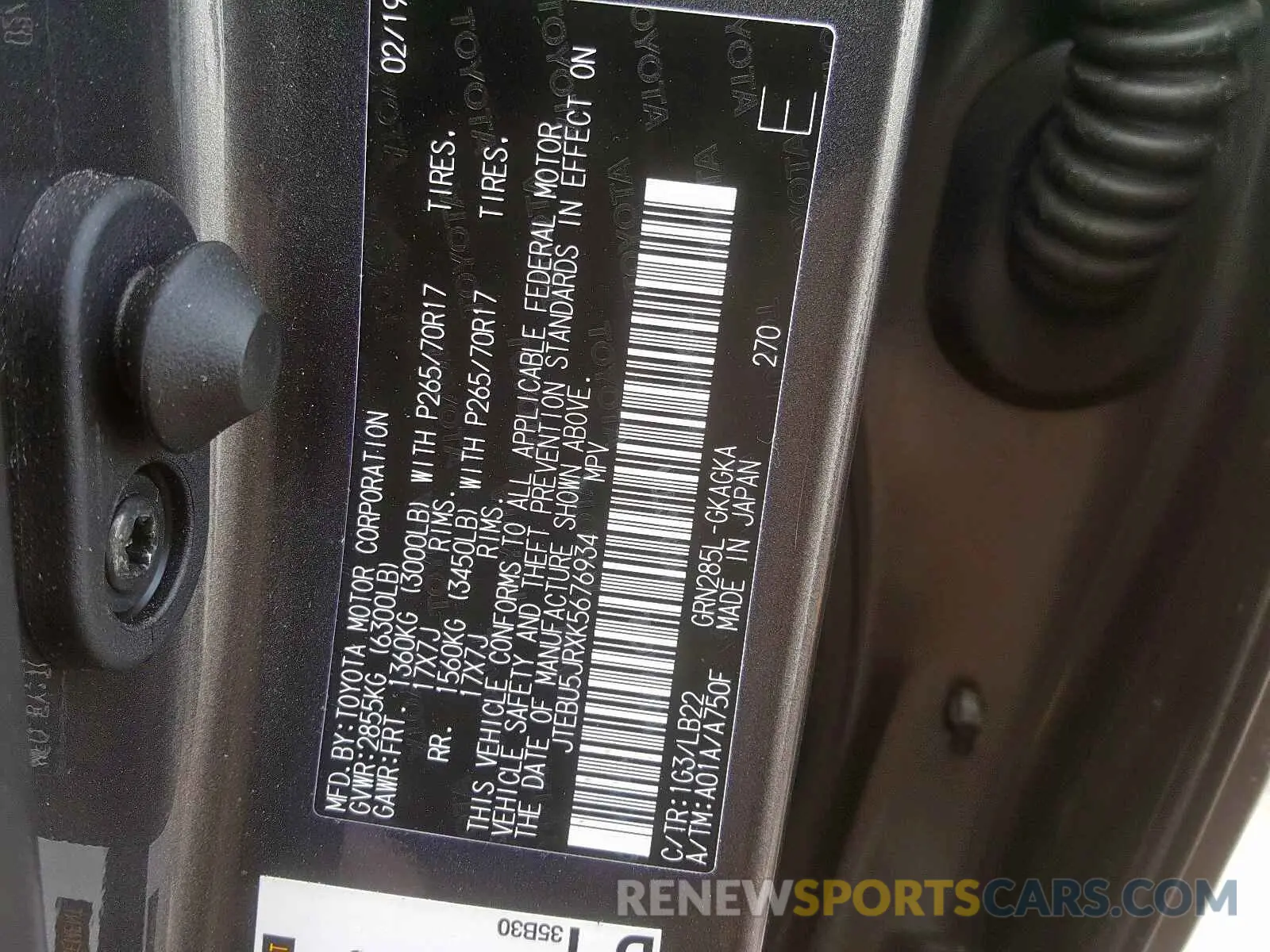 10 Photograph of a damaged car JTEBU5JRXK5676934 TOYOTA 4RUNNER 2019