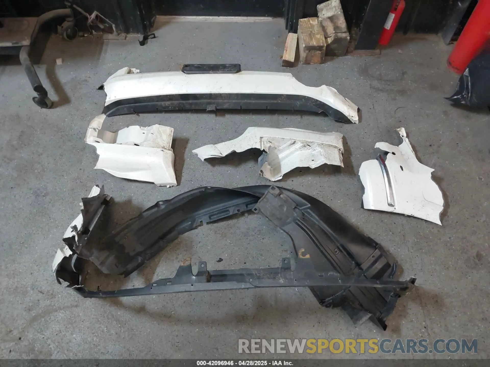 12 Photograph of a damaged car JTEBU5JRXK5678456 TOYOTA 4RUNNER 2019