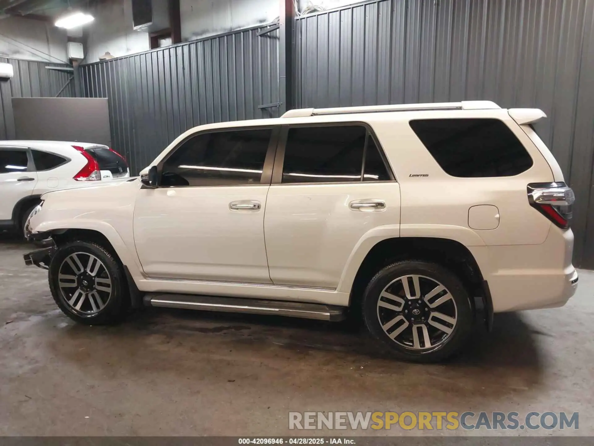 15 Photograph of a damaged car JTEBU5JRXK5678456 TOYOTA 4RUNNER 2019