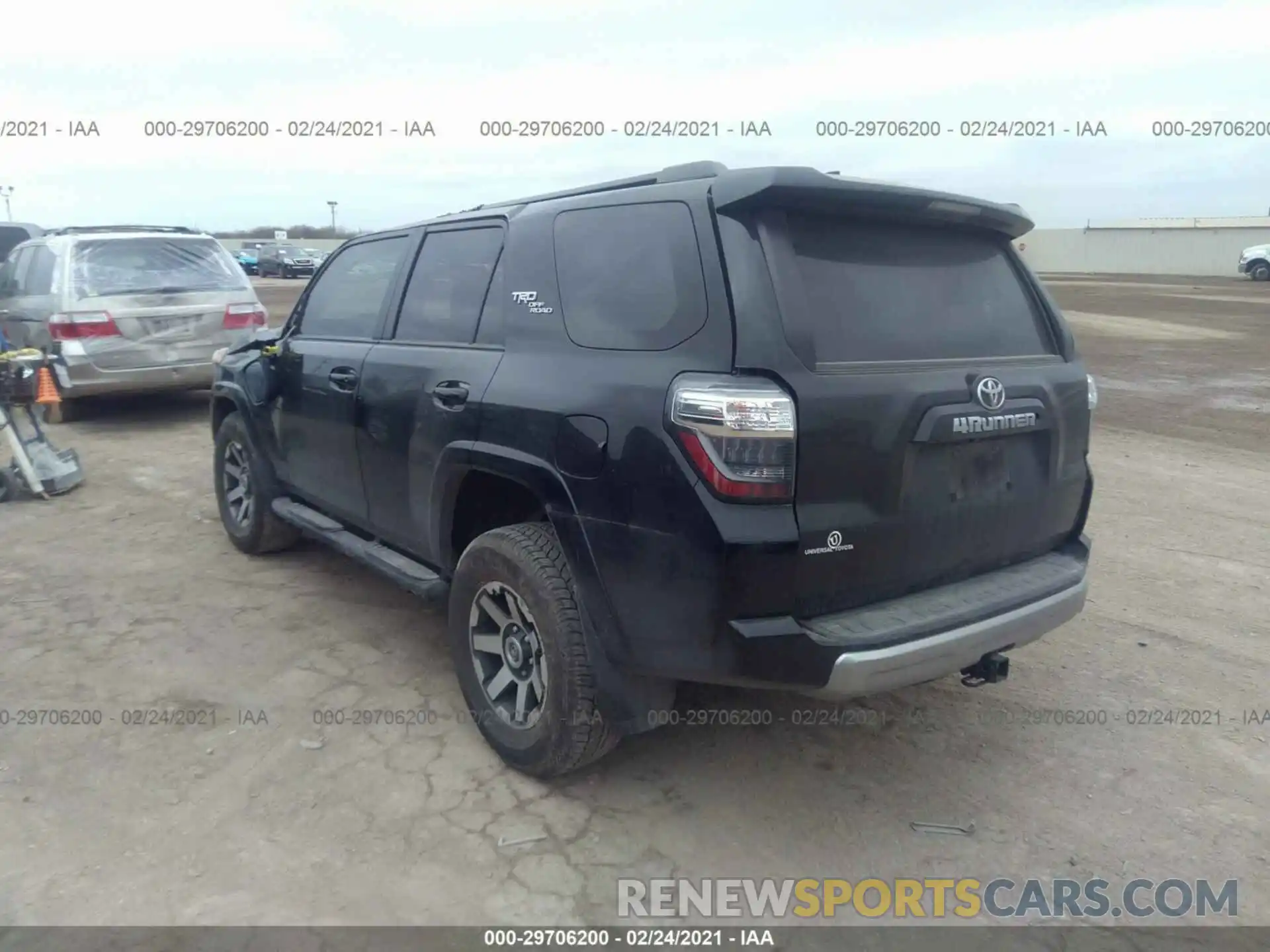 3 Photograph of a damaged car JTEBU5JRXK5684094 TOYOTA 4RUNNER 2019