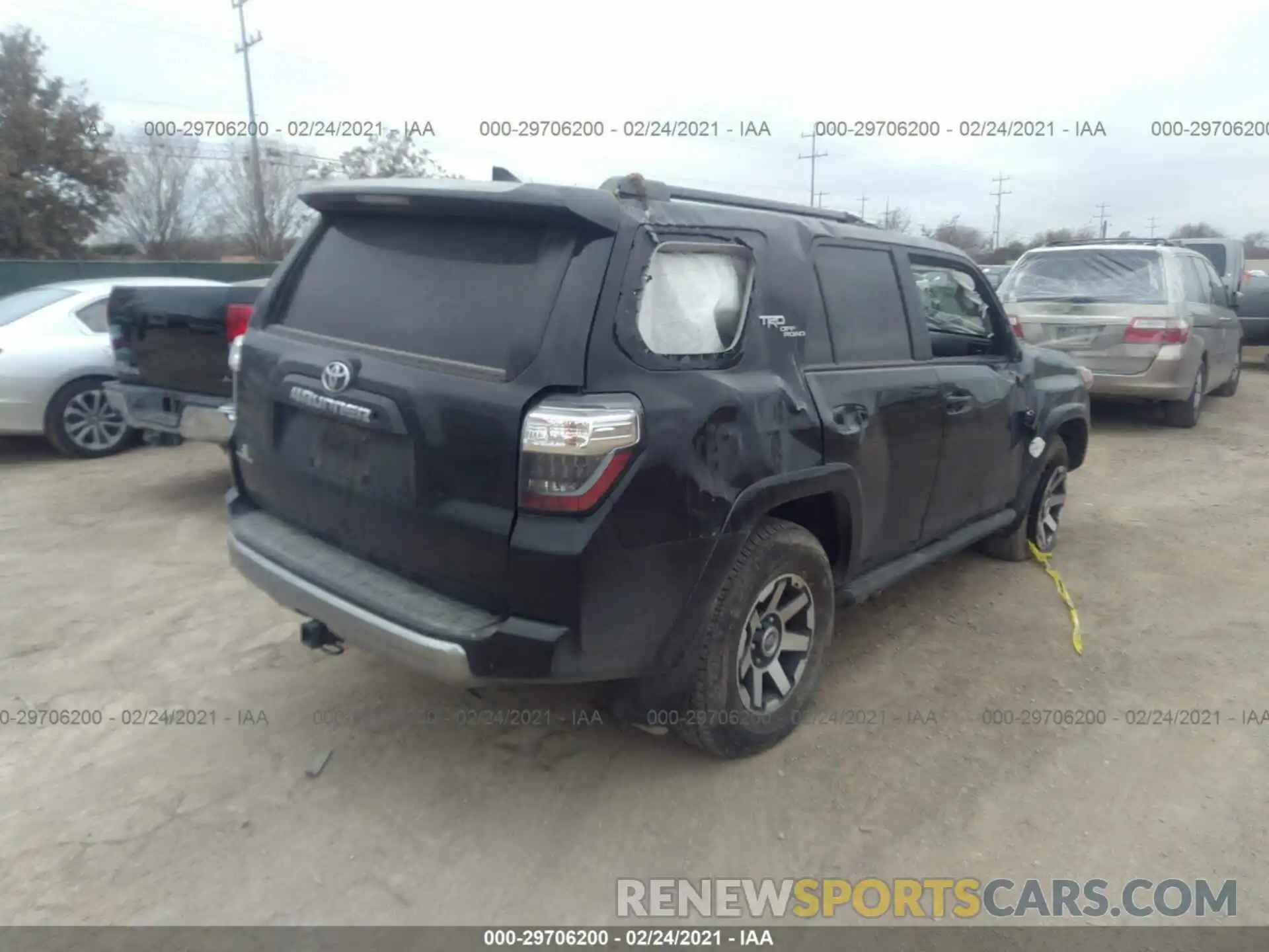 4 Photograph of a damaged car JTEBU5JRXK5684094 TOYOTA 4RUNNER 2019