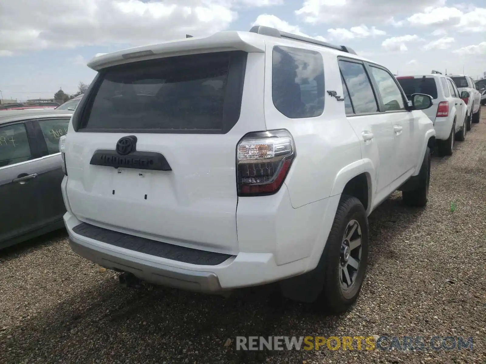 4 Photograph of a damaged car JTEBU5JRXK5685326 TOYOTA 4RUNNER 2019