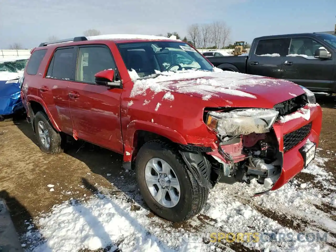 4 Photograph of a damaged car JTEBU5JRXK5718163 TOYOTA 4RUNNER 2019