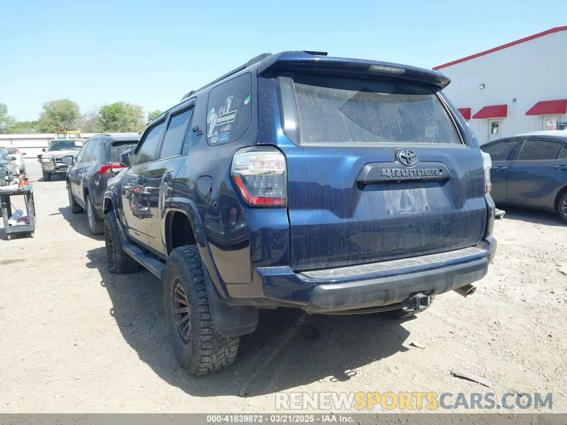 3 Photograph of a damaged car JTEBU5JRXK5721483 TOYOTA 4RUNNER 2019