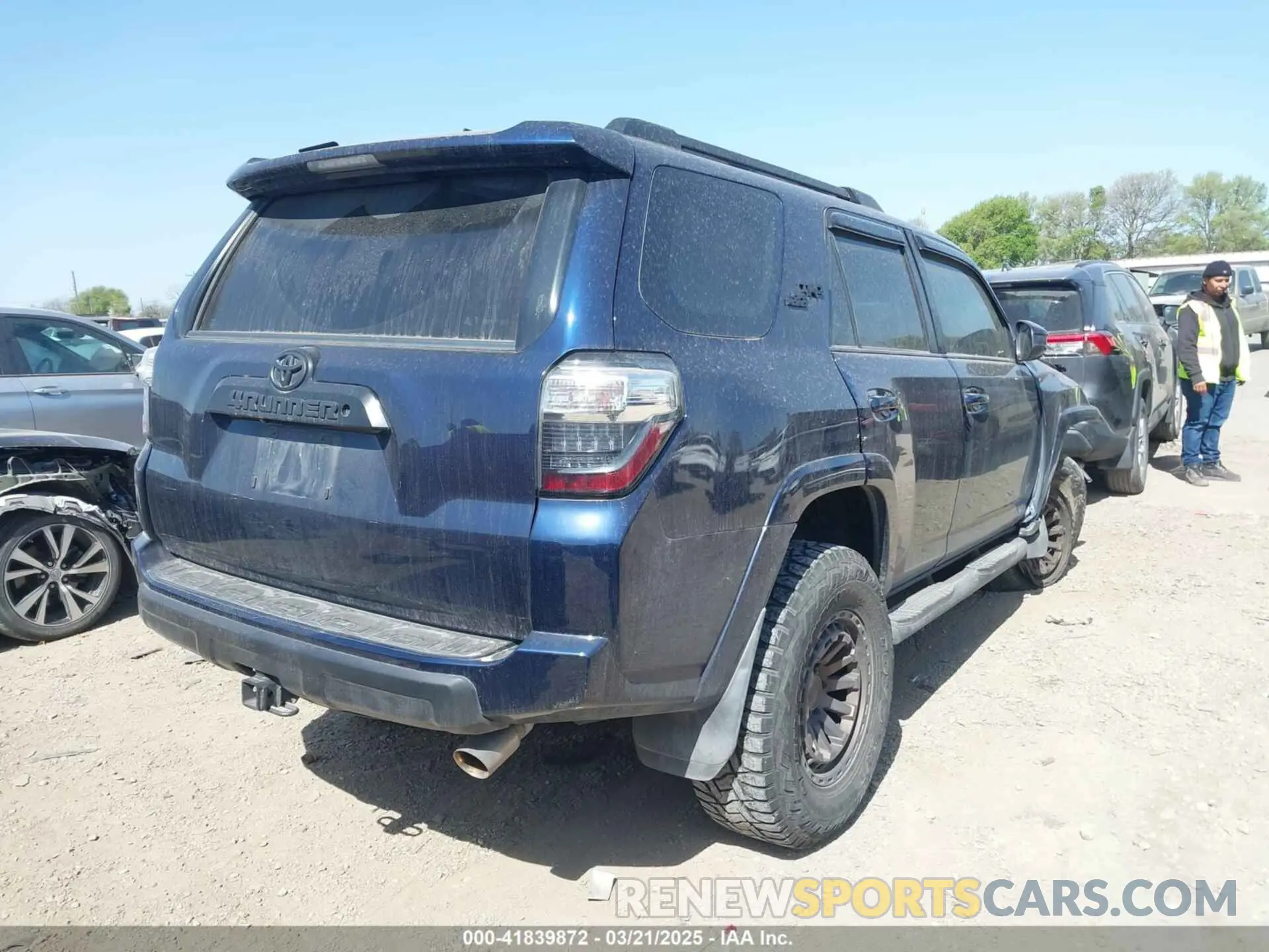4 Photograph of a damaged car JTEBU5JRXK5721483 TOYOTA 4RUNNER 2019