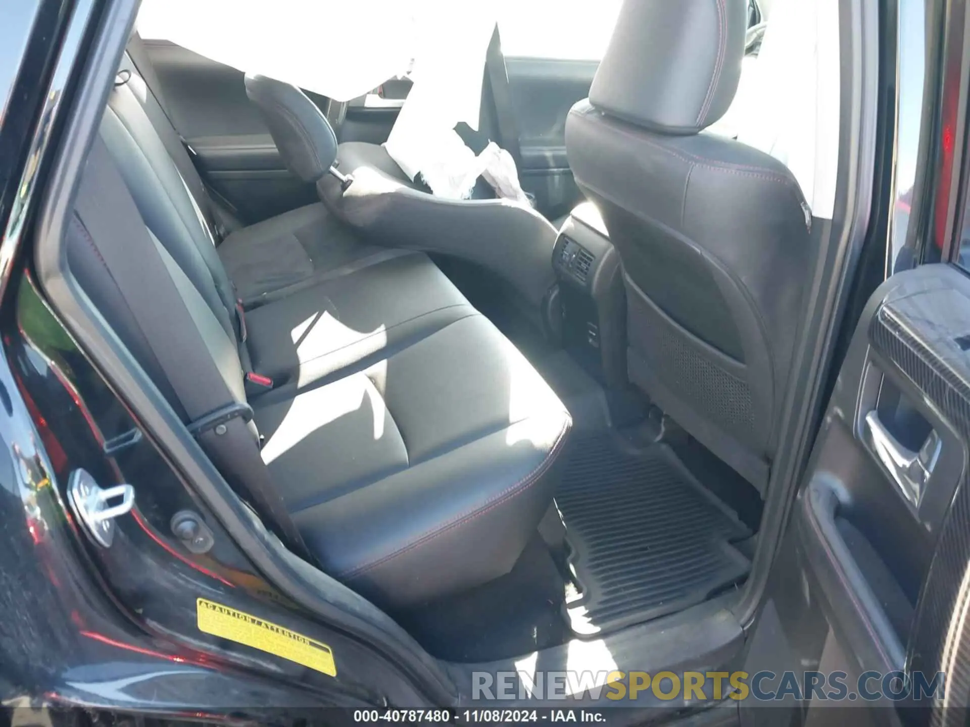 8 Photograph of a damaged car JTEBU5JRXK5722990 TOYOTA 4RUNNER 2019