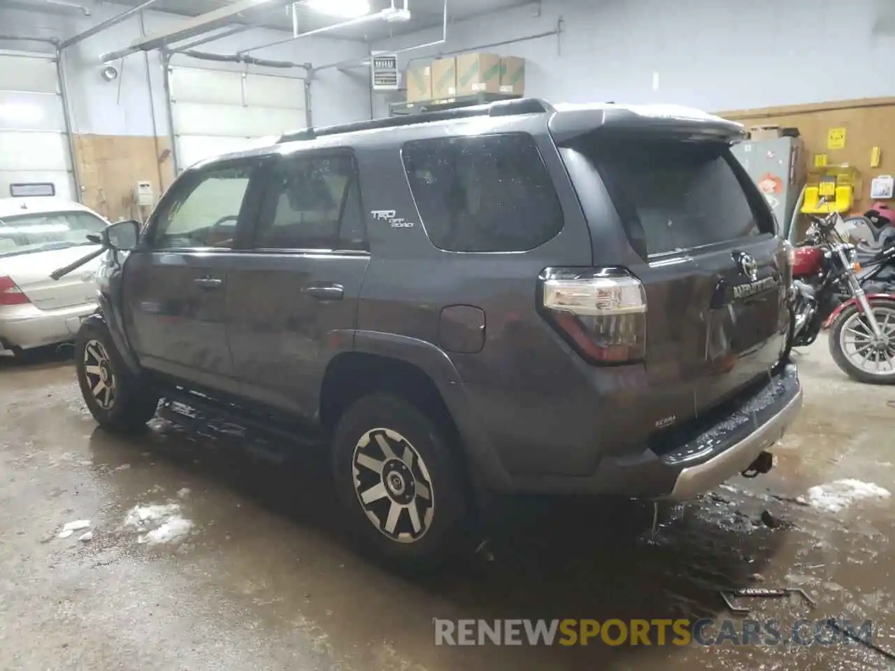 2 Photograph of a damaged car JTEBU5JRXK5731365 TOYOTA 4RUNNER 2019