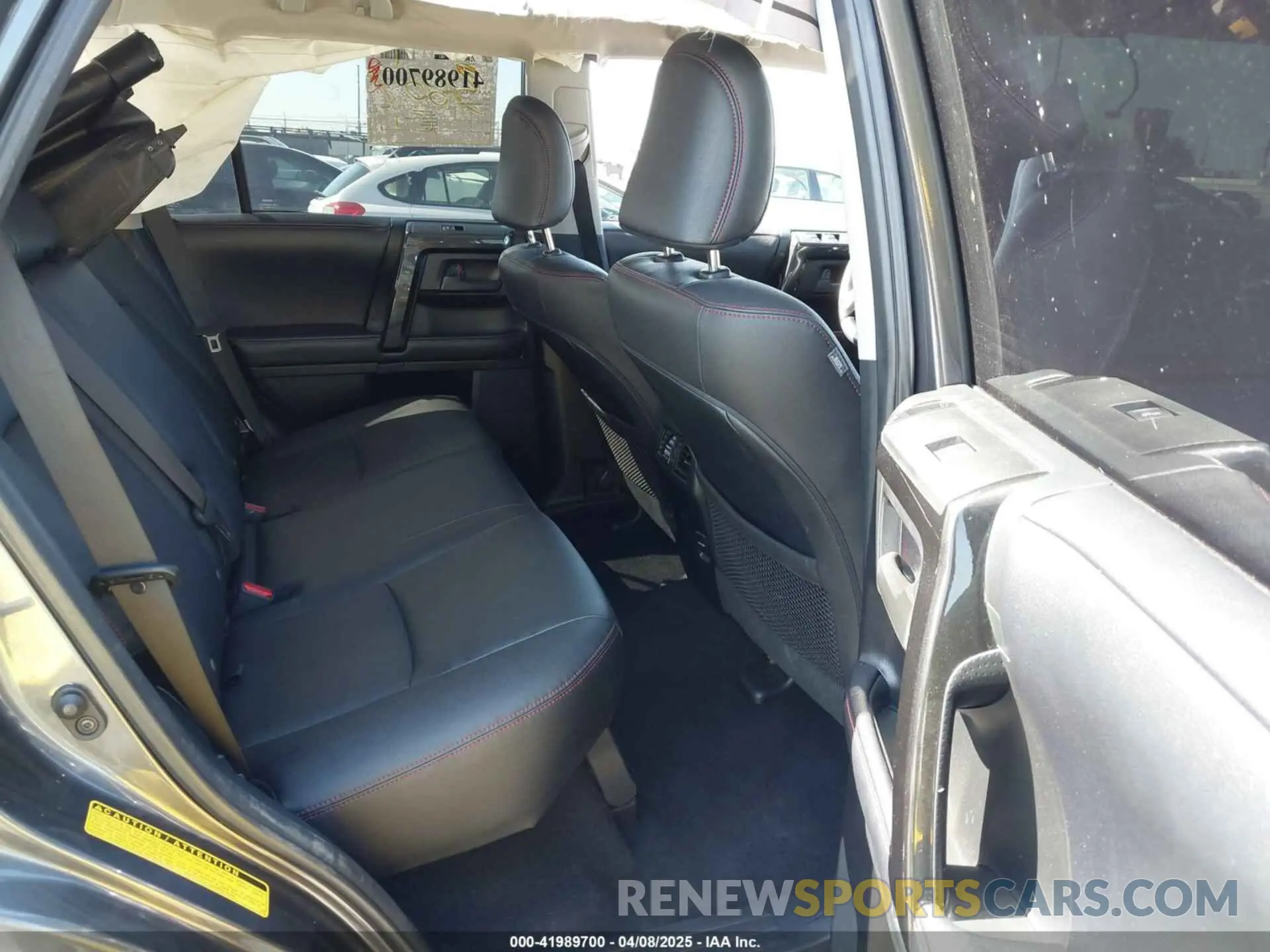 8 Photograph of a damaged car JTEBU5JRXK5731656 TOYOTA 4RUNNER 2019