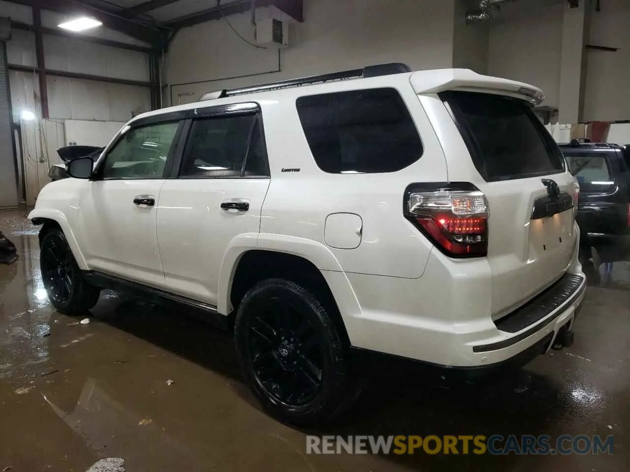 2 Photograph of a damaged car JTEBU5JRXK5732676 TOYOTA 4RUNNER 2019